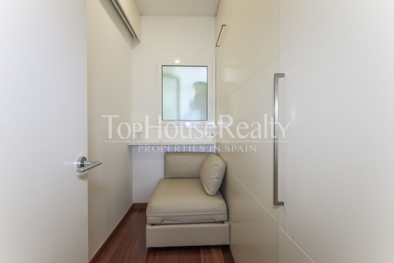 Piso en venta en Enric Granados, Barcelona — luminoso, reformado y en ubicación prime