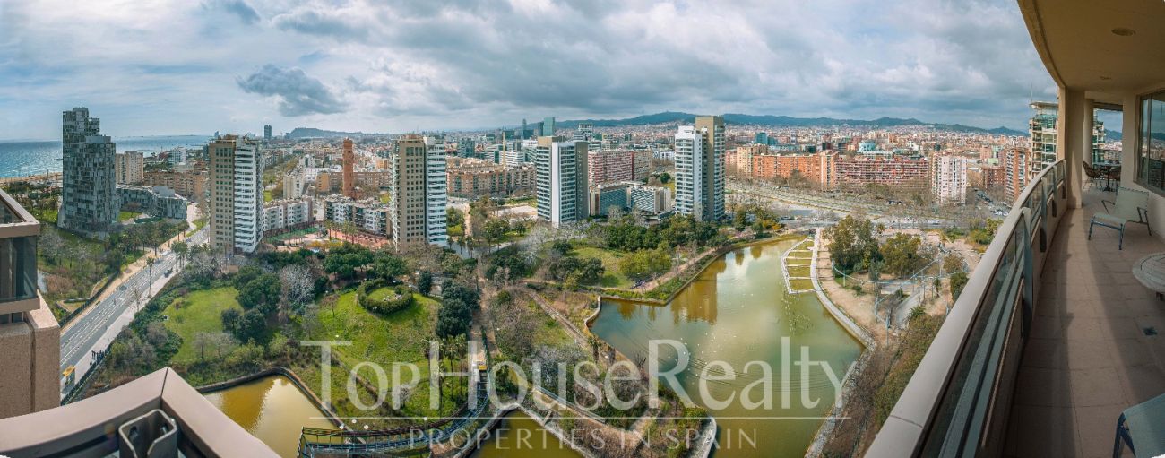 Ático en alquiler en Diagonal Mar  — vistas panorámicas, terraza y servicios premium