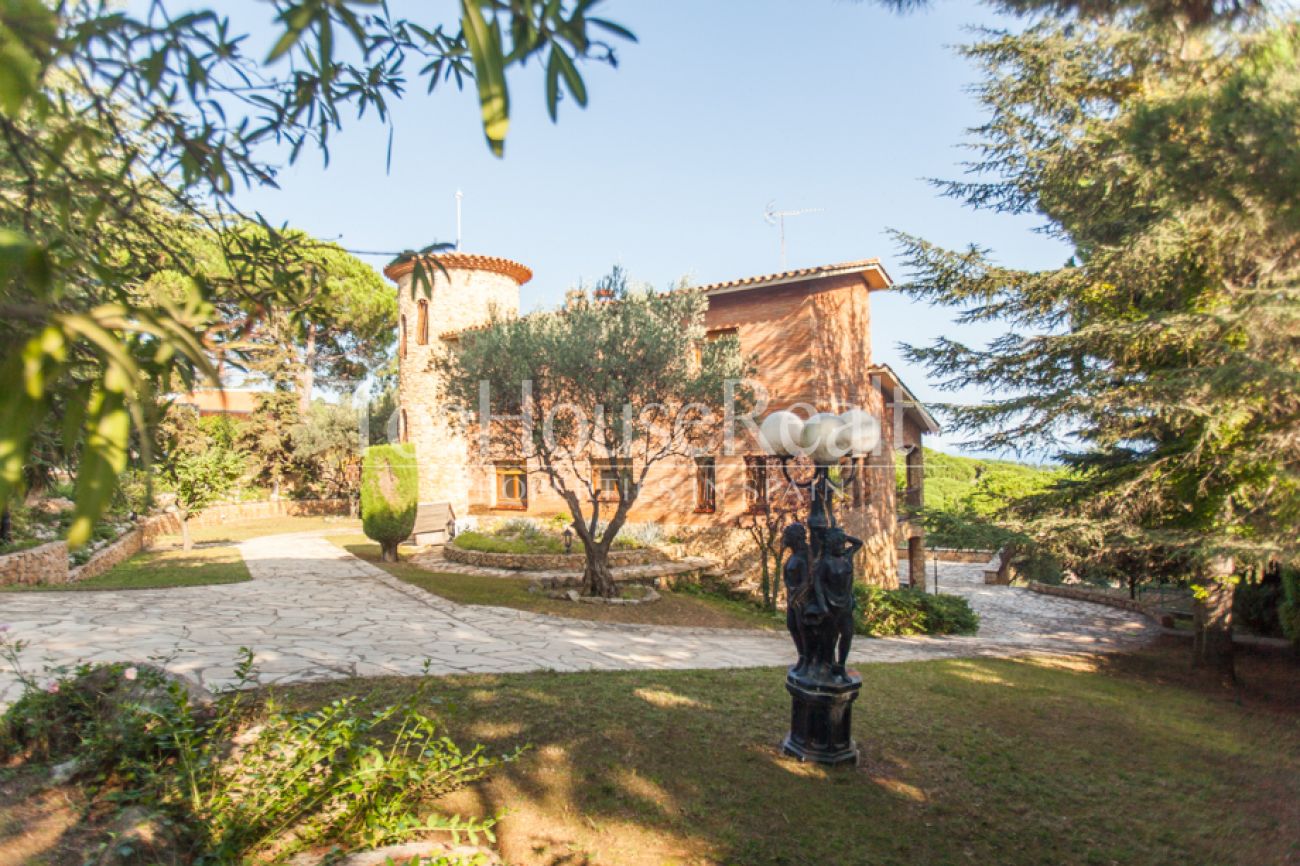 Villa de estilo rústico en la Costa Maresme
