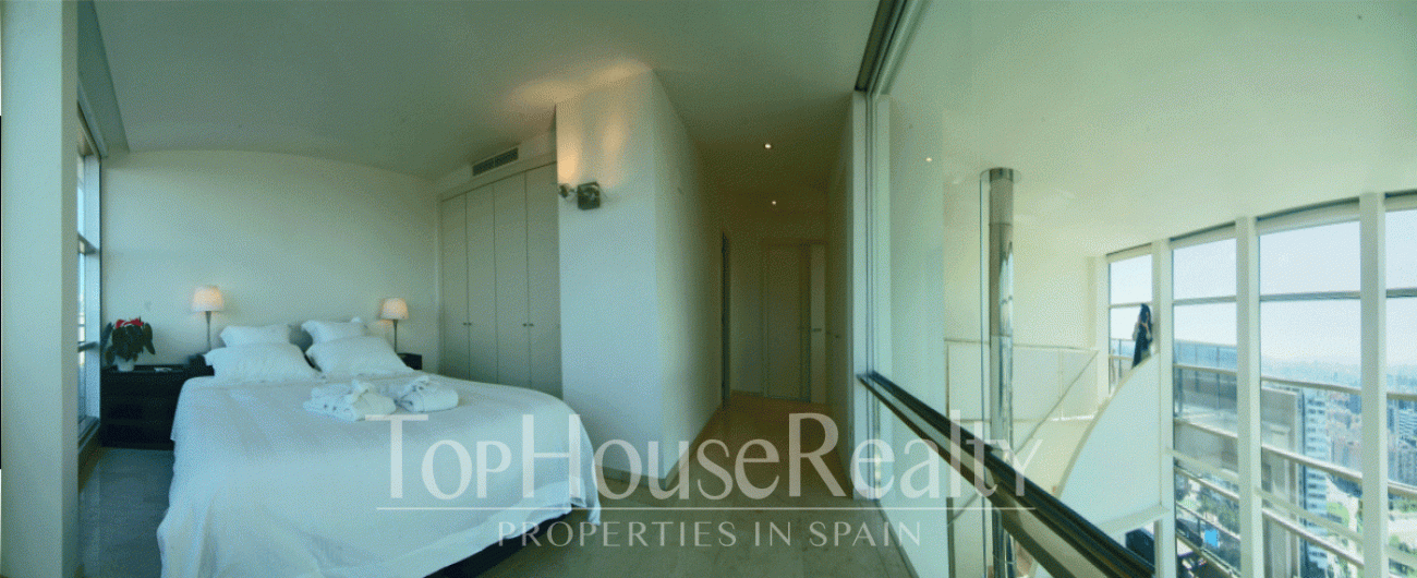 Penthouse de lujo cerca del mar en Barcelona