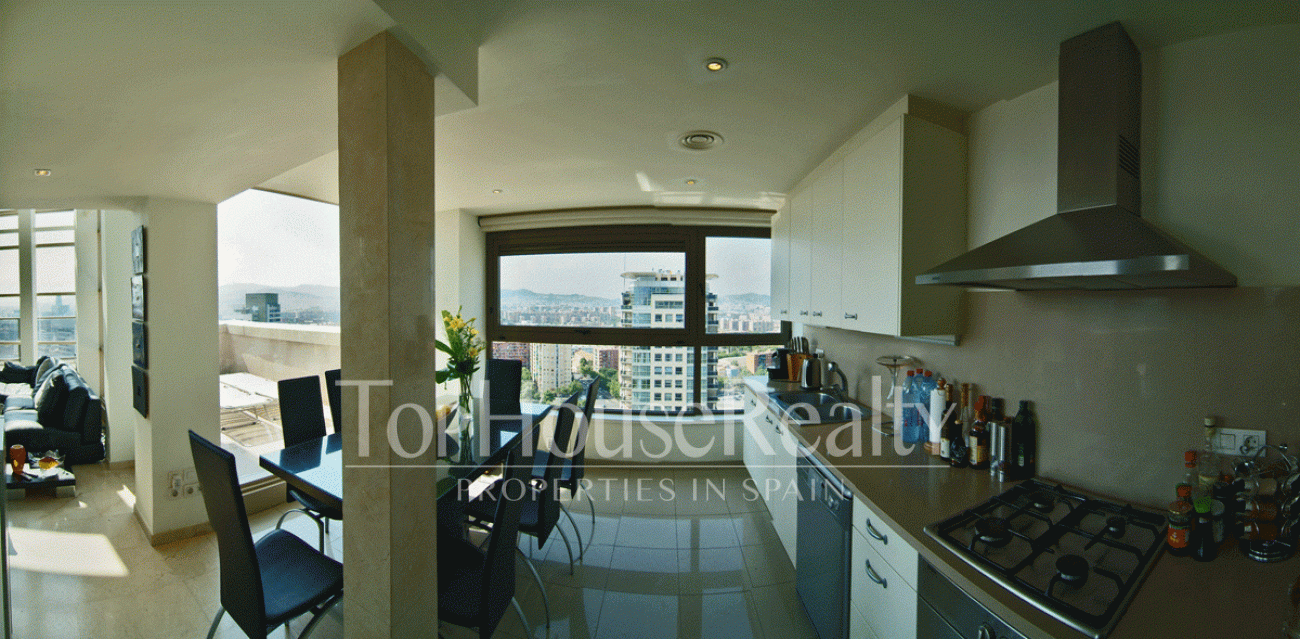 Penthouse de lujo cerca del mar en Barcelona