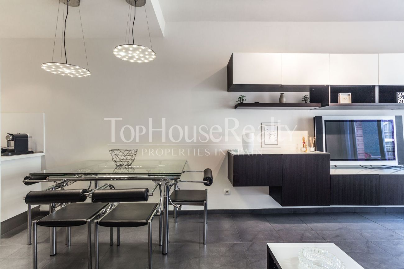 Piso reformado en venta en Eixample, Barcelona — luminoso, moderno y totalmente equipado