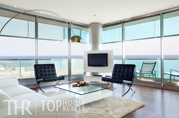 Moderno apartamento con vistas inolvidables al mar