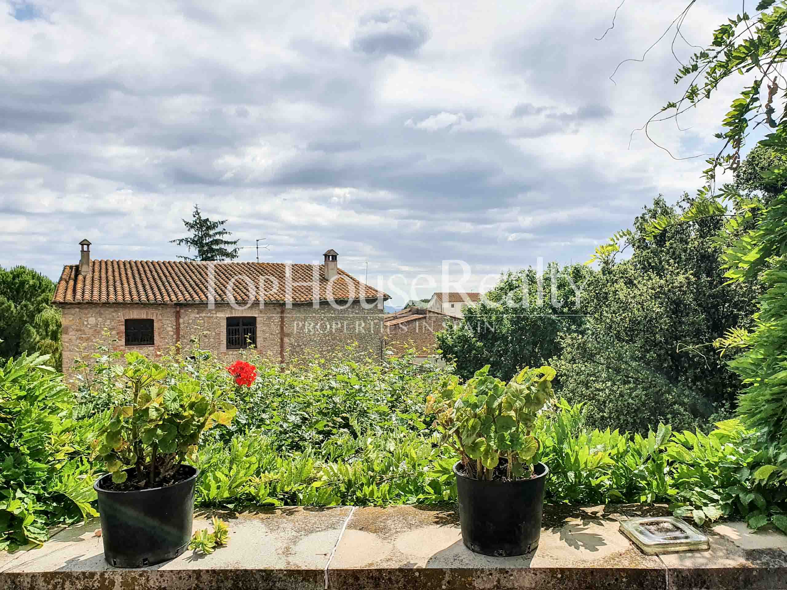 Palacete señorial del siglo XVII en el Emporda