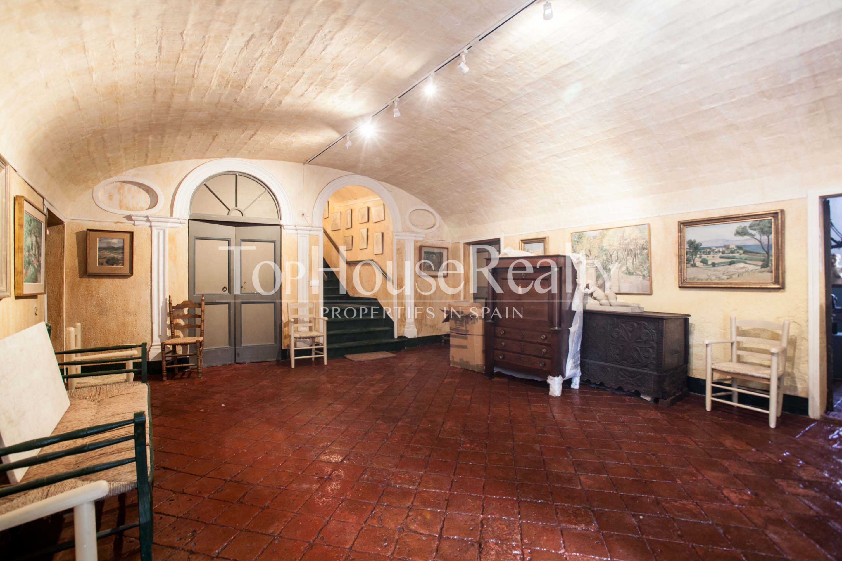 Palacete señorial del siglo XVII en el Emporda