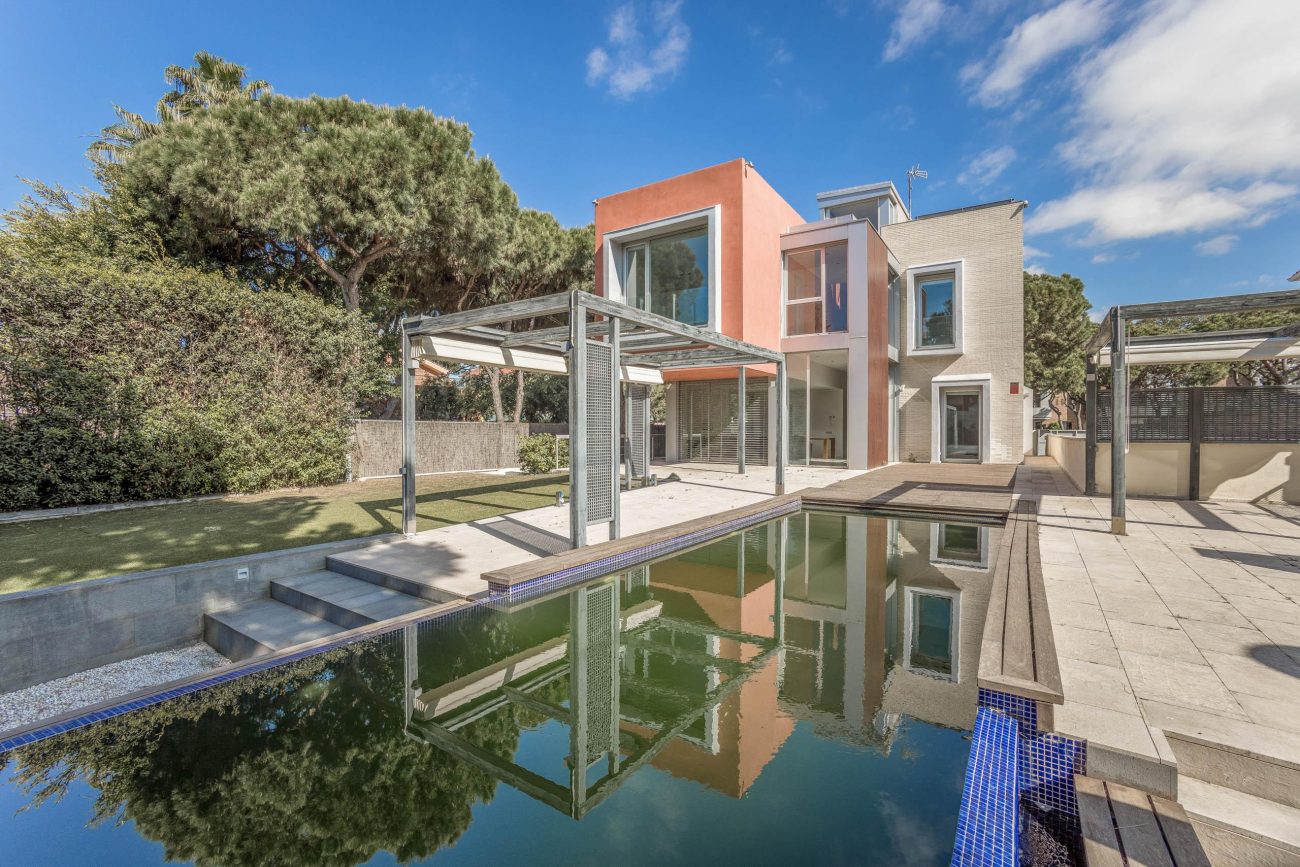 Una villa de ensueño a solo 200 metros del mar