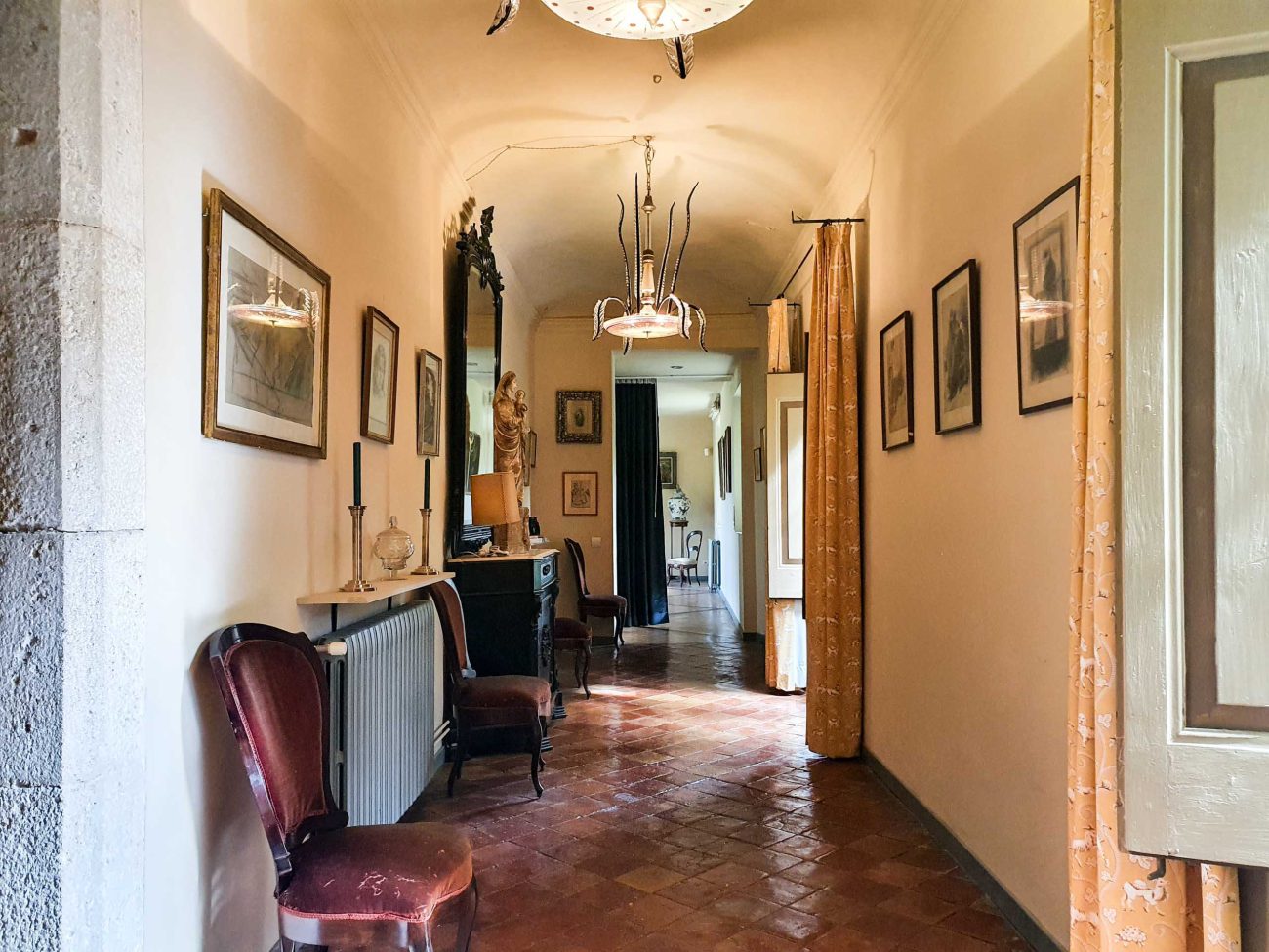Palacete señorial del siglo XVII en el Emporda