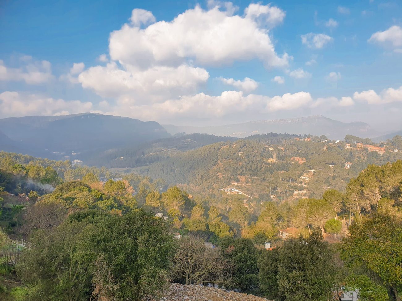 Magnífico terreno con vistas panorámicas cerca de Barcelona