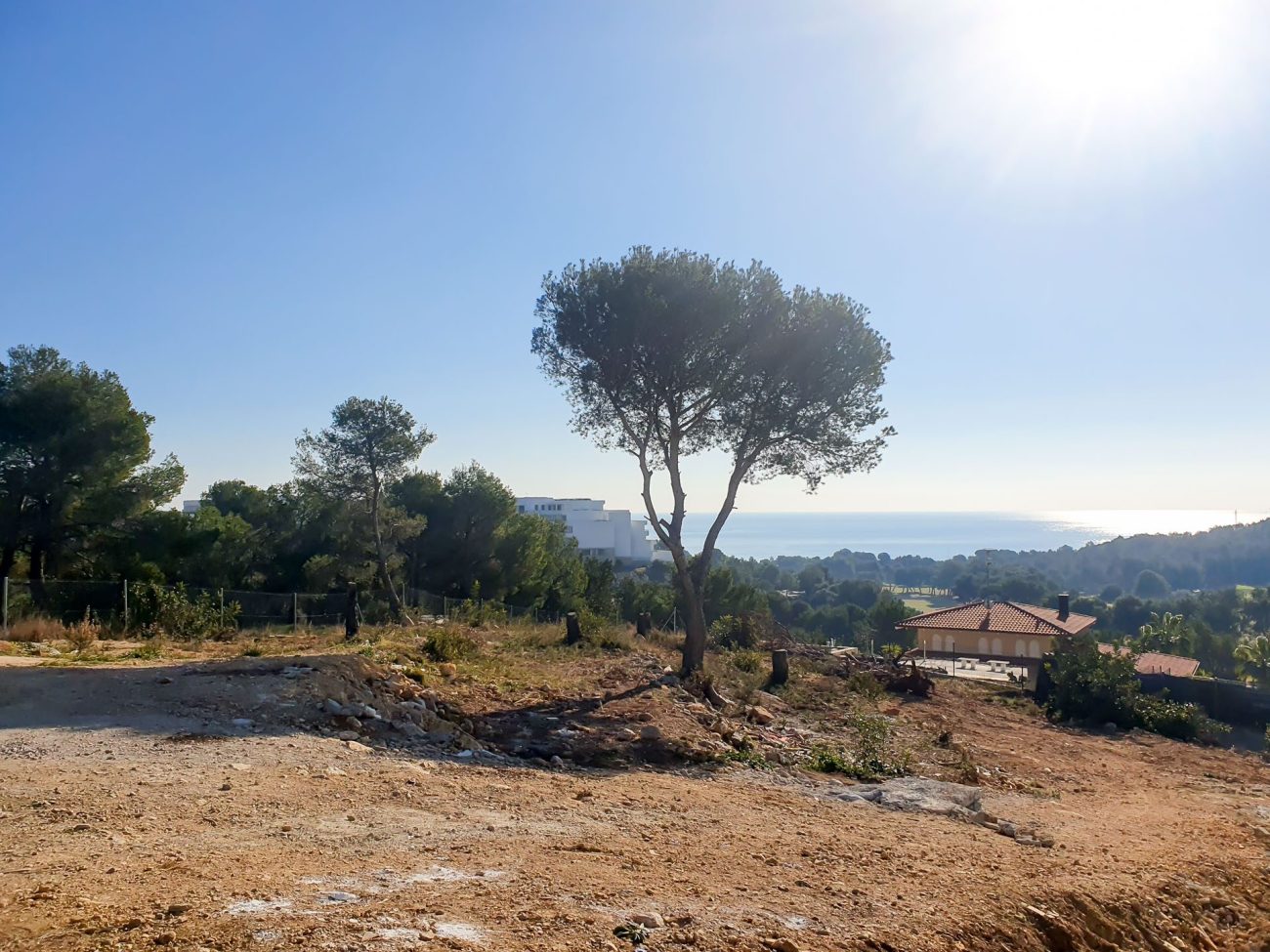 Magnífica parcela con vistas al mar en Sitges