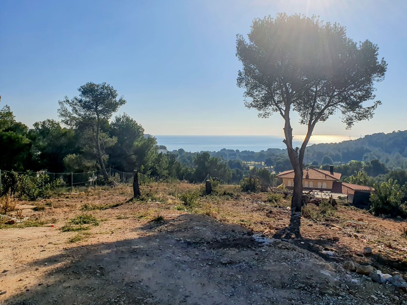 Magnífica parcela con vistas al mar en Sitges