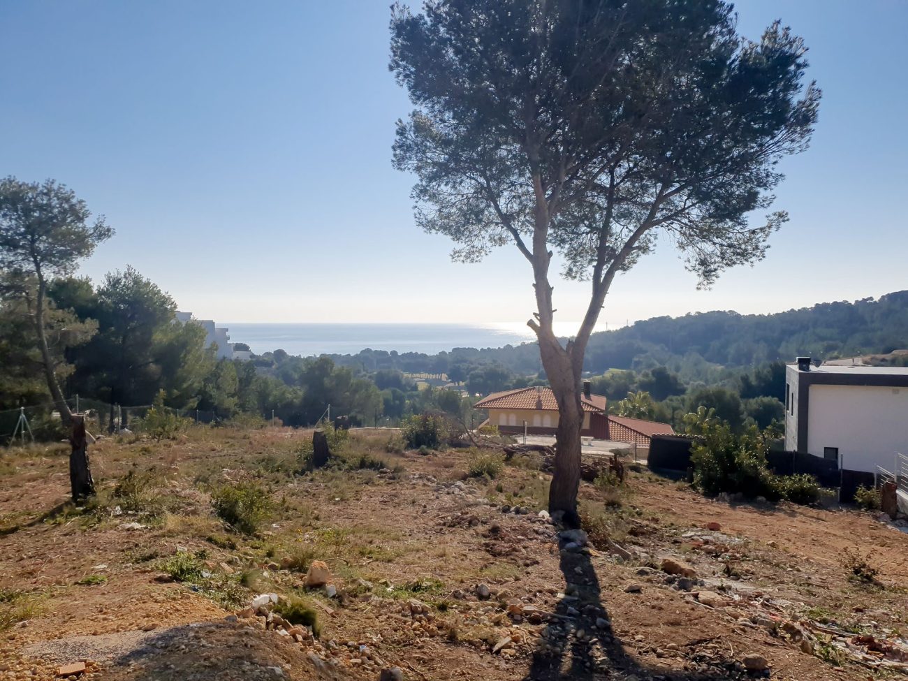 Magnífica parcela con vistas al mar en Sitges