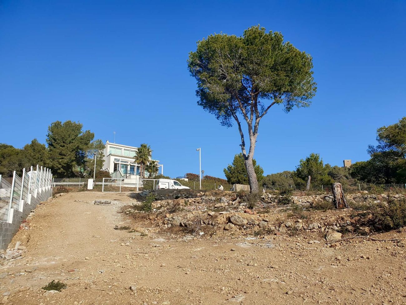 Magnífica parcela con vistas al mar en Sitges
