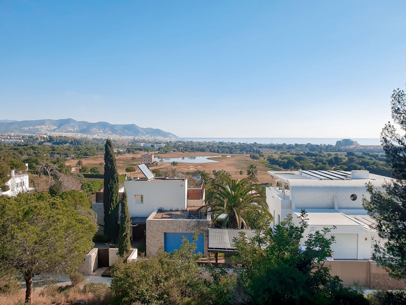 Magnífica parcela con vistas al mar en Sitges