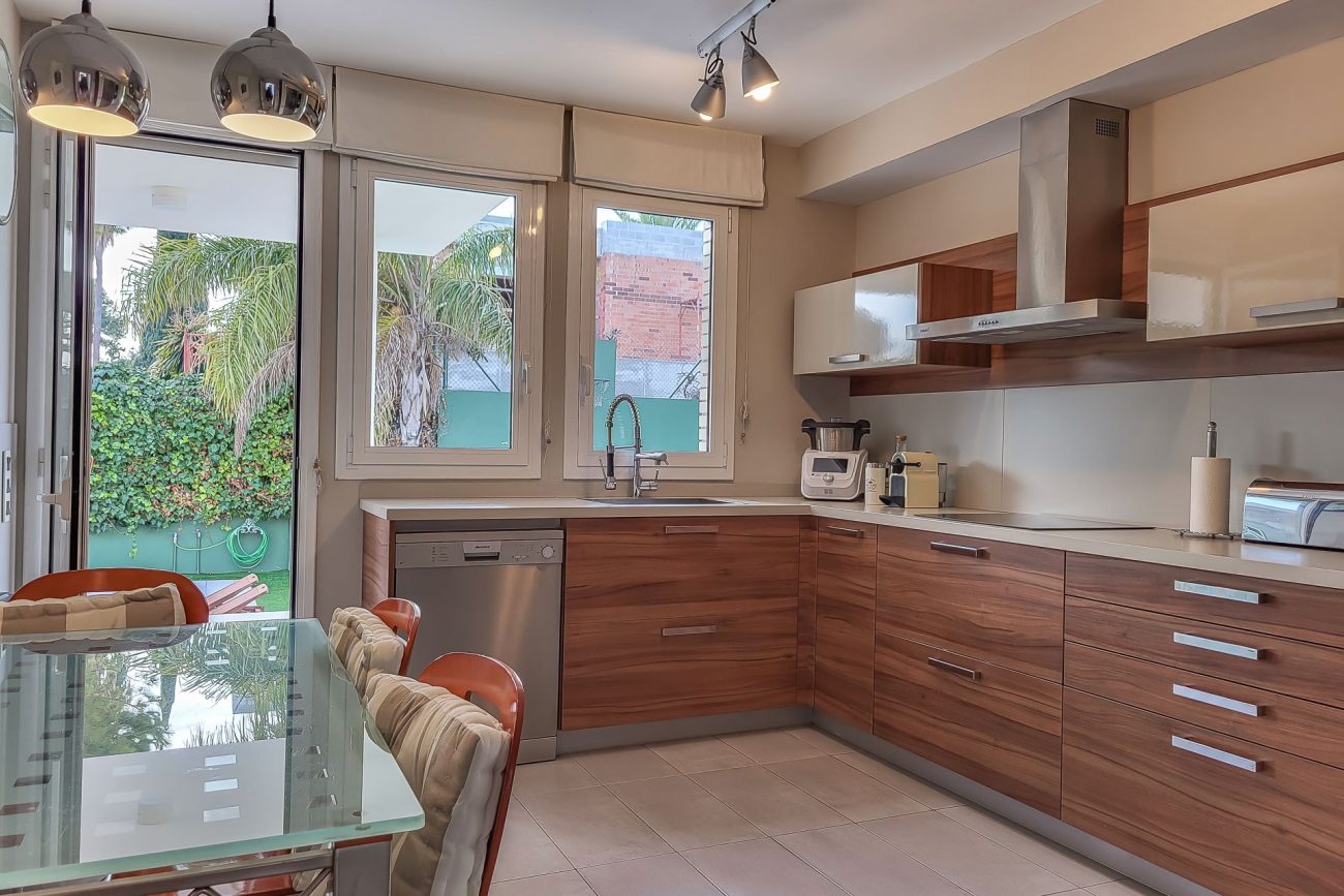 Acogedora casa independiente en Castelldefels