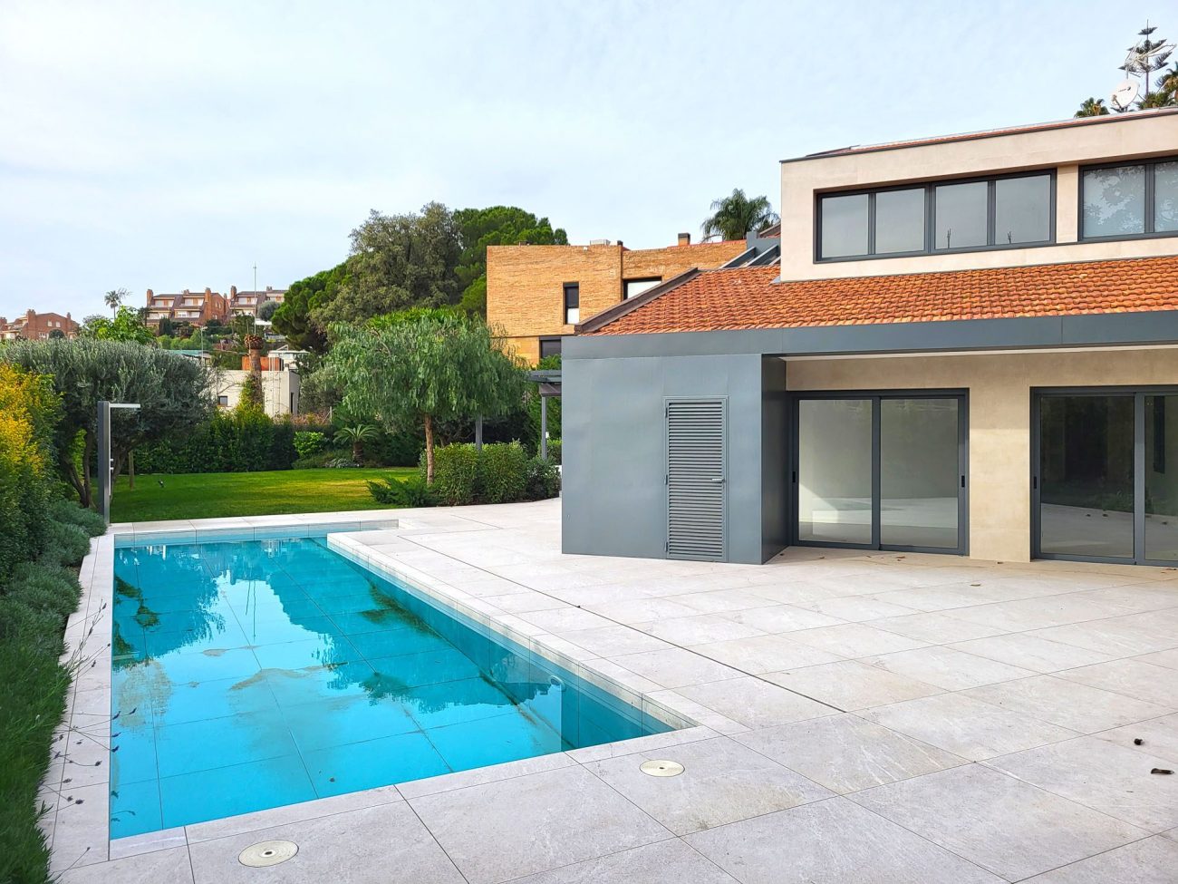 Villa privada completamente renovada