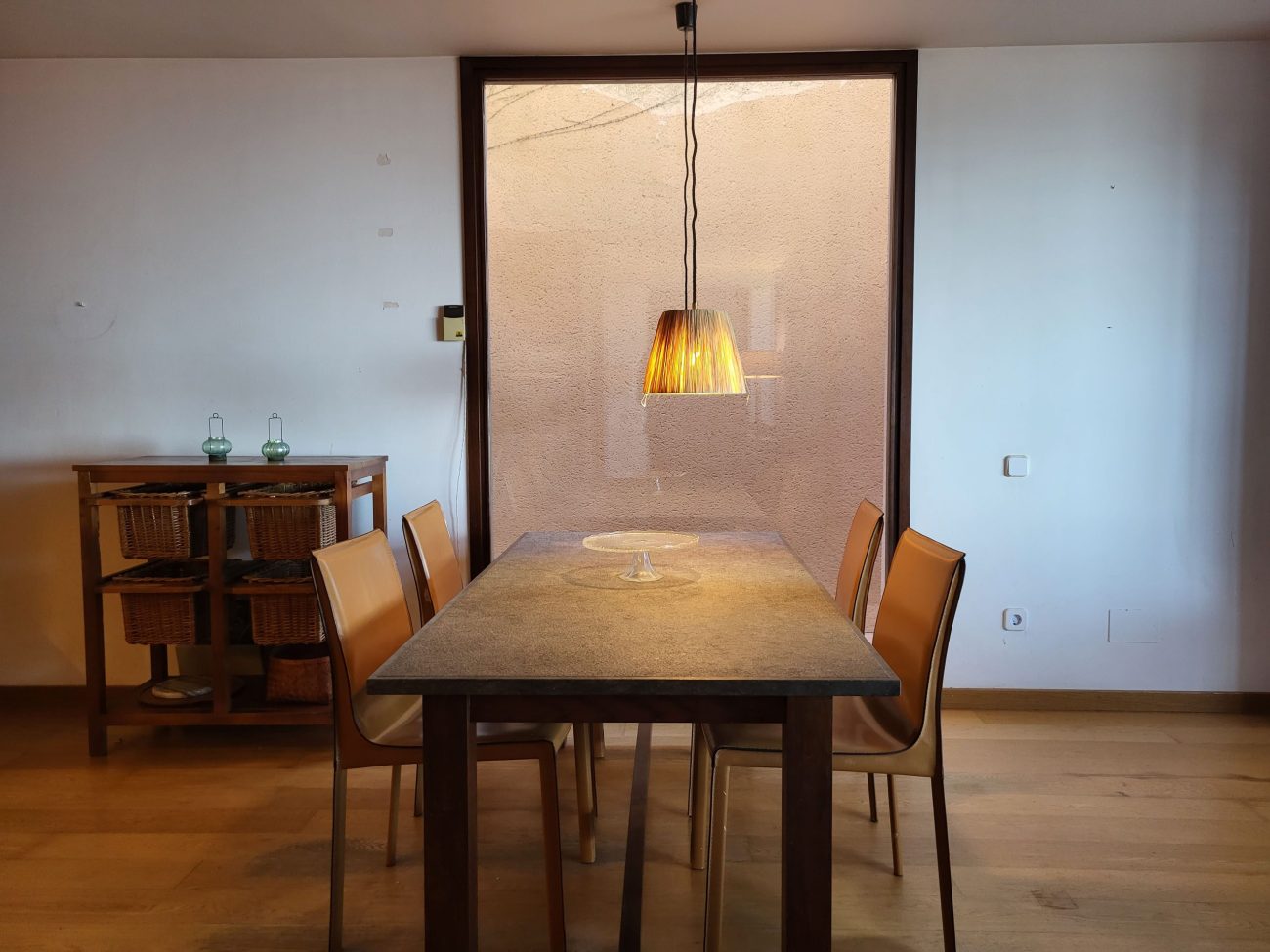 Disfruta de la tranquilidad del Tibidabo en esta impresionante casa de diseño