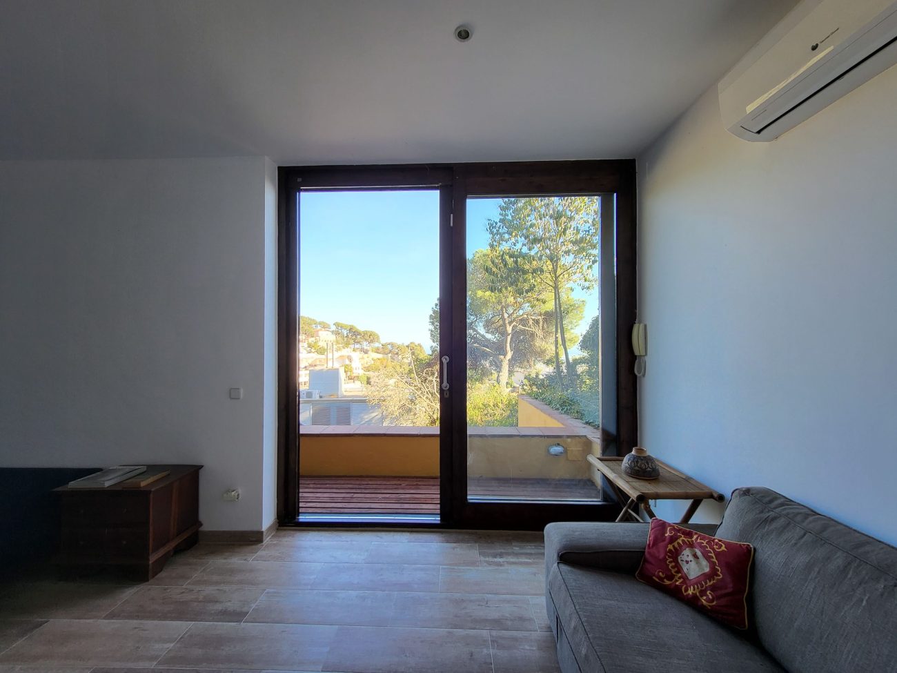Disfruta de la tranquilidad del Tibidabo en esta impresionante casa de diseño
