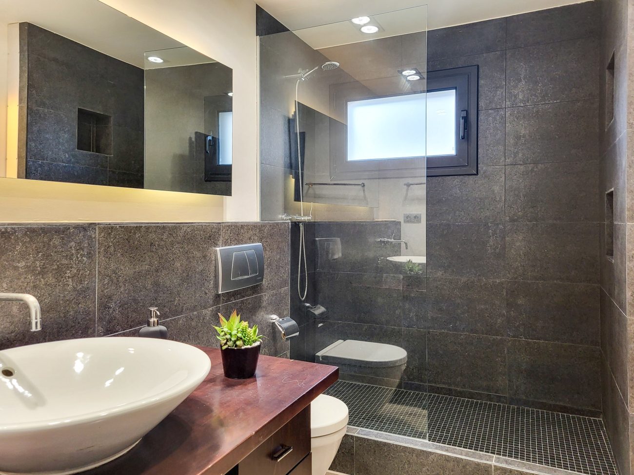 Residencia exclusiva de alto standing a un paso de la playa