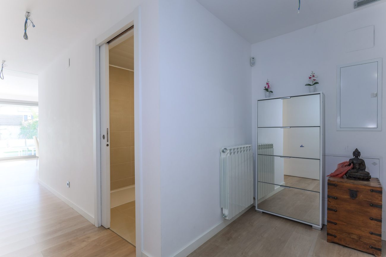 Casa adosada en El Vinyet, Sitges — jardín privado y a 5 minutos del mar
