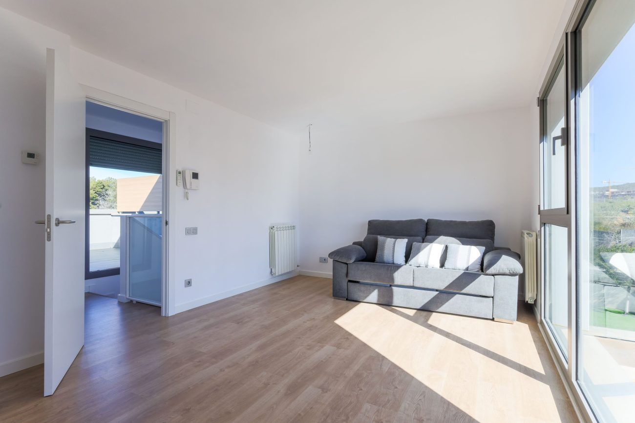 Casa adosada en El Vinyet, Sitges — jardín privado y a 5 minutos del mar