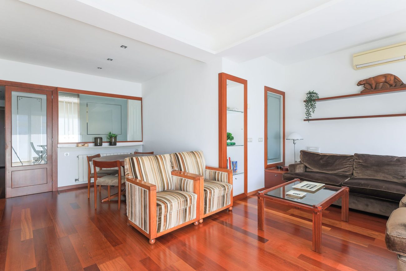 Piso en venta en Enric Granados, Barcelona — luminoso, reformado y en ubicación prime