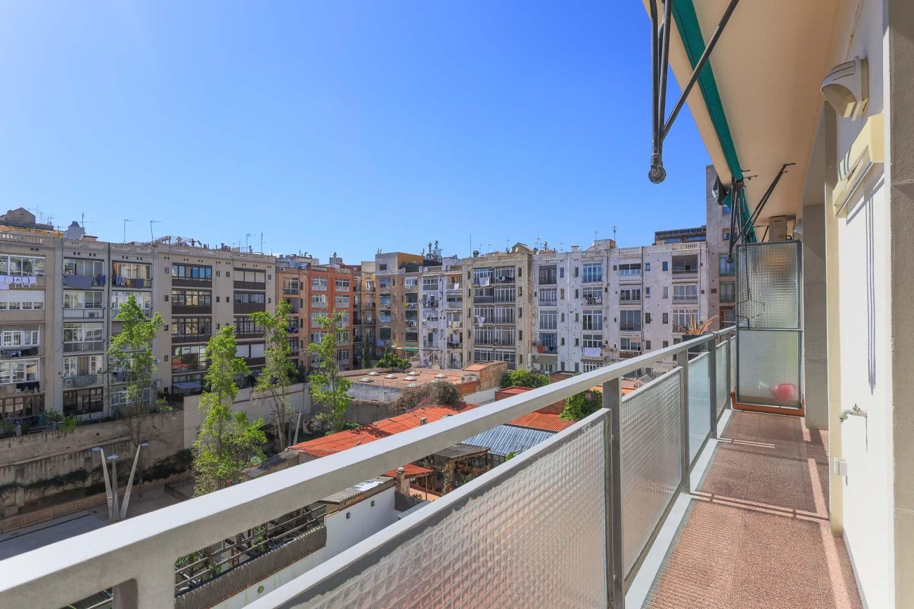 Piso en venta en Enric Granados, Barcelona — luminoso, reformado y en ubicación prime