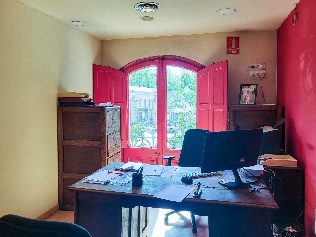 Finca regia en venta en El Born, Barcelona: propiedad de lujo para reformar en Marquès de l'Argentera