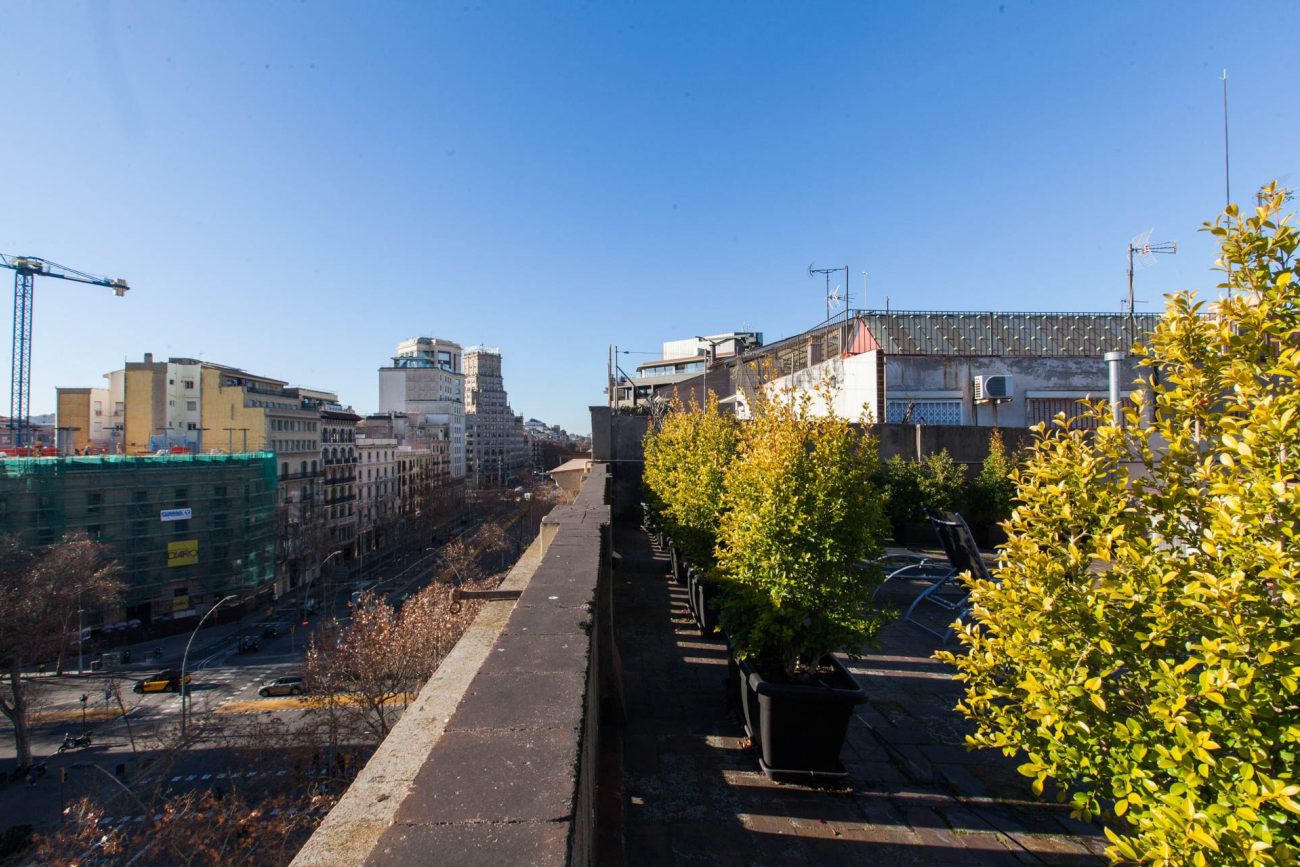 Lujoso piso con terraza junto a Paseo de Gracia