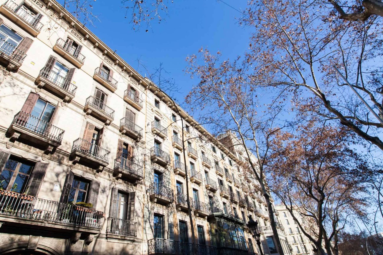 Lujoso piso con terraza junto a Paseo de Gracia