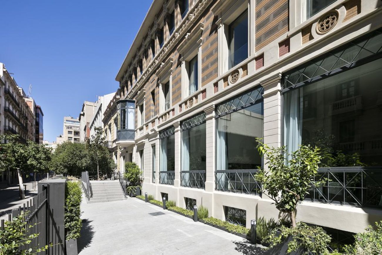 Apartamentos turísticos edificio en venta