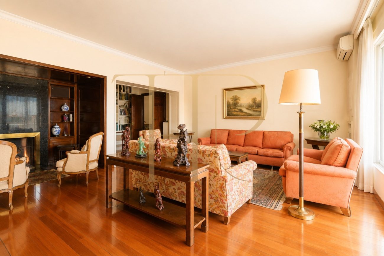 Exclusiva propiedad señorial de 470 m² con vistas al Turó Park