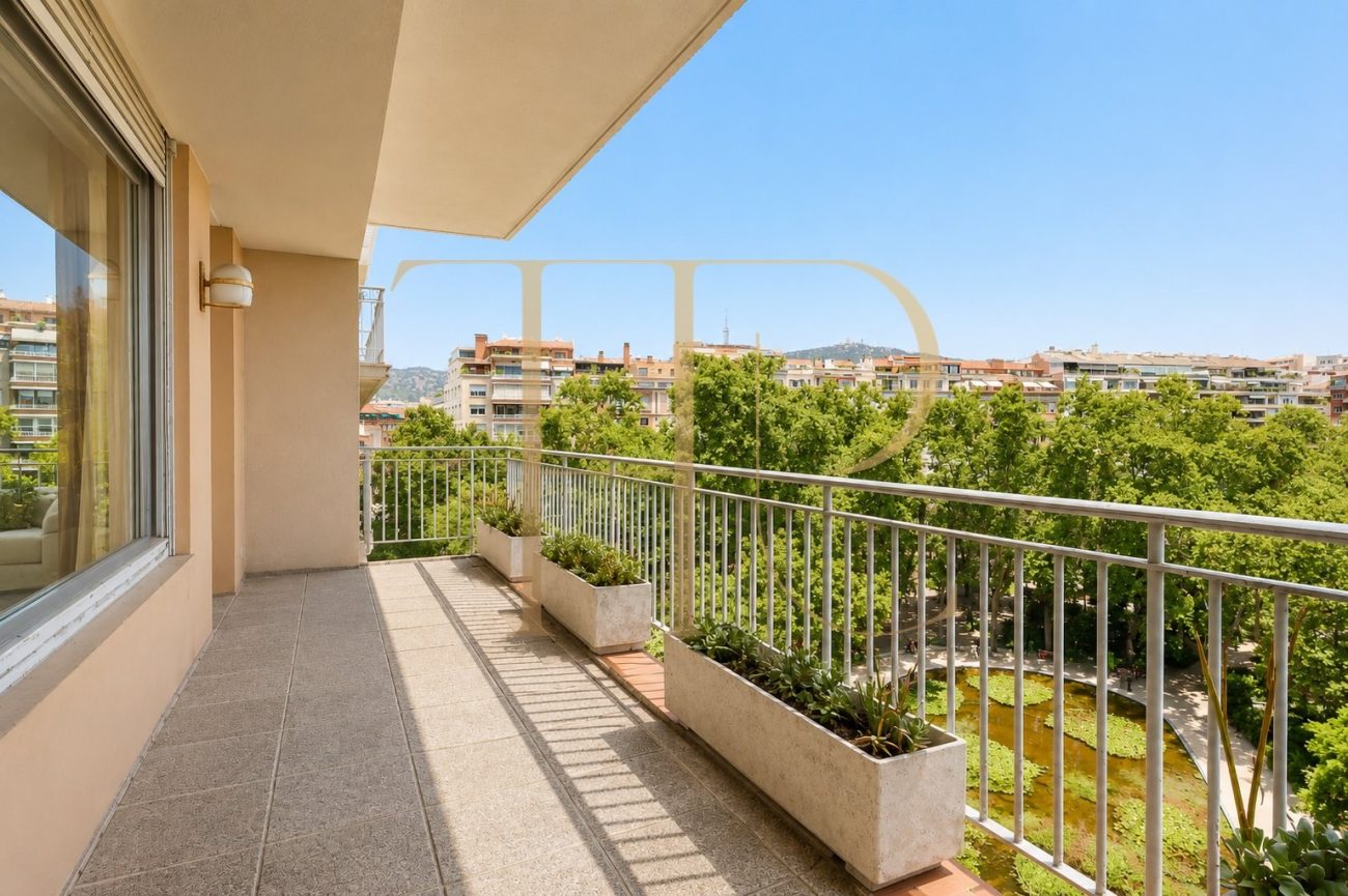 Exclusiva propiedad señorial de 470 m² con vistas al Turó Park