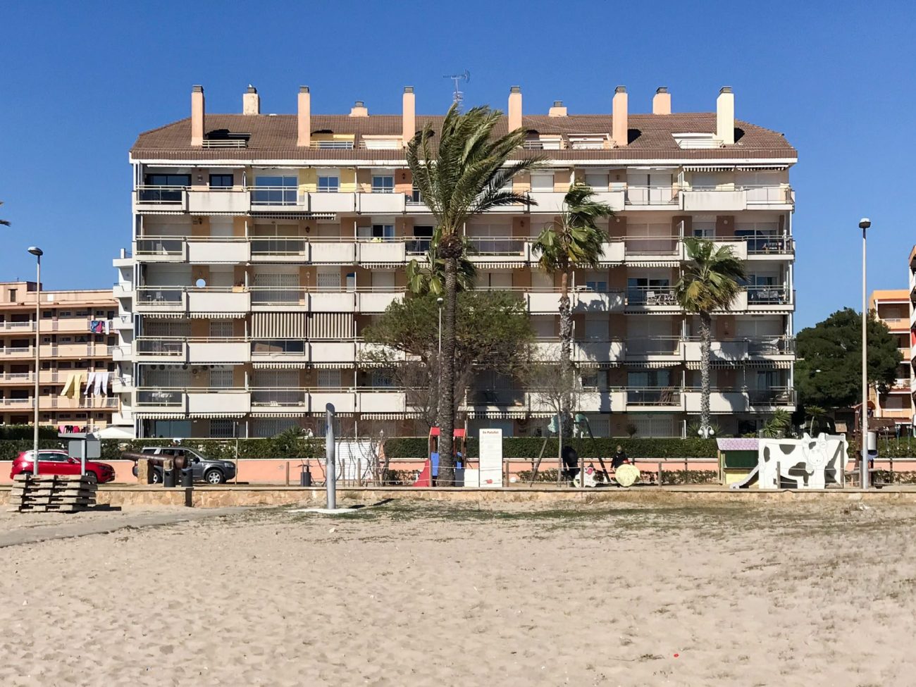 Exclusivo ático dúplex a orilla del mar