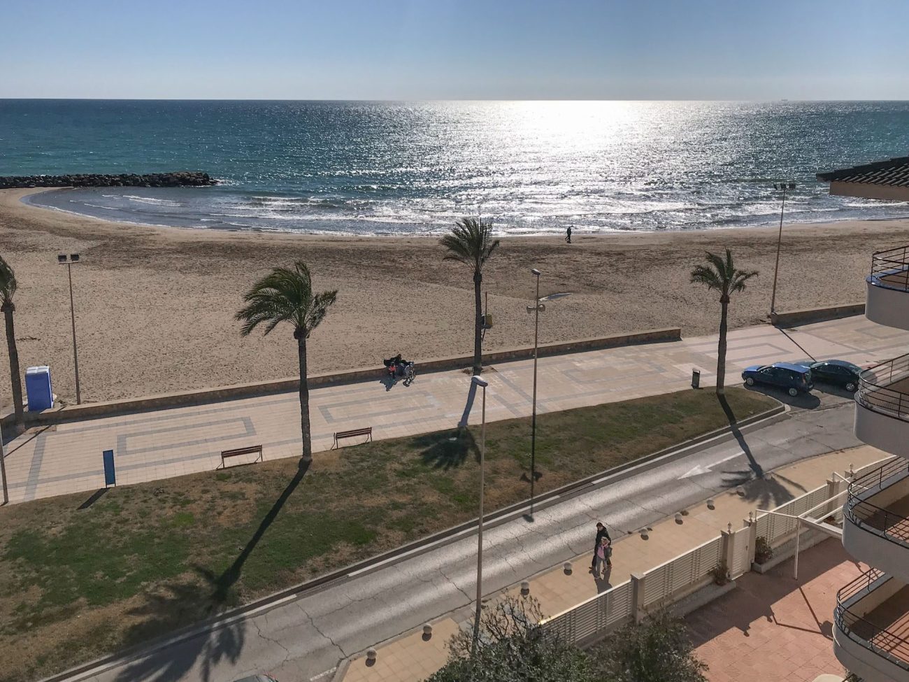 Exclusivo ático dúplex a orilla del mar