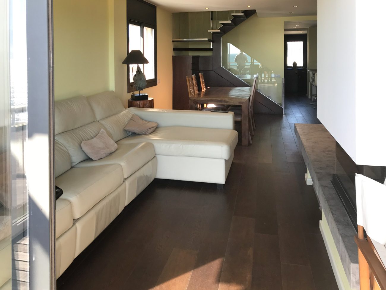 Exclusivo ático dúplex a orilla del mar