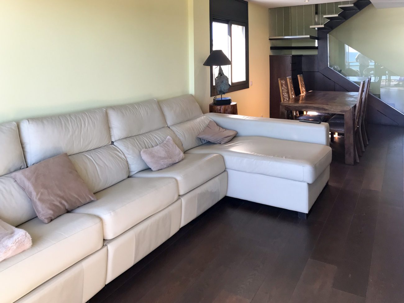 Exclusivo ático dúplex a orilla del mar
