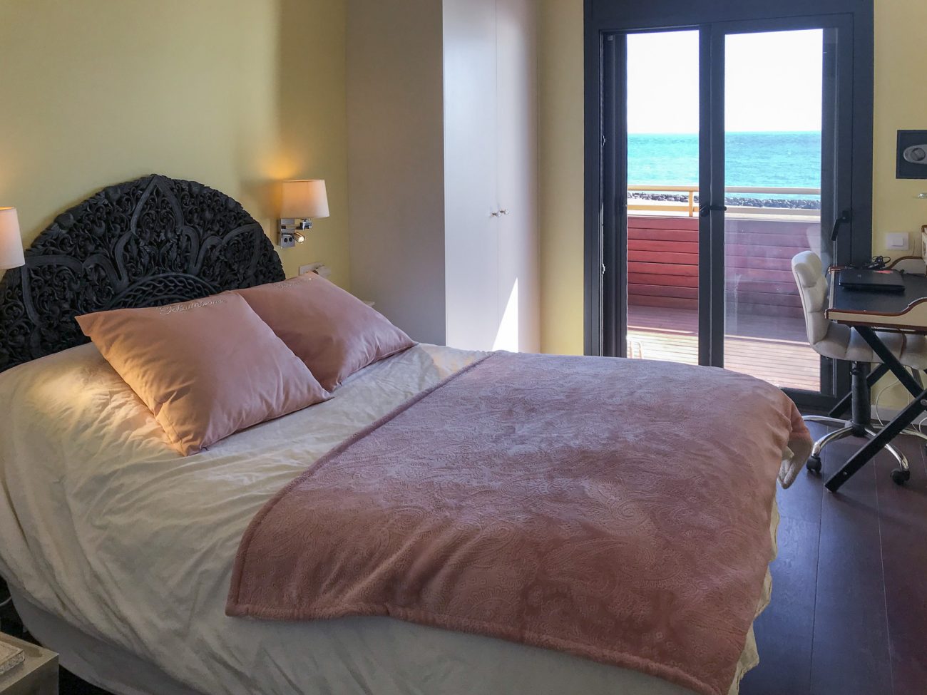 Exclusivo ático dúplex a orilla del mar