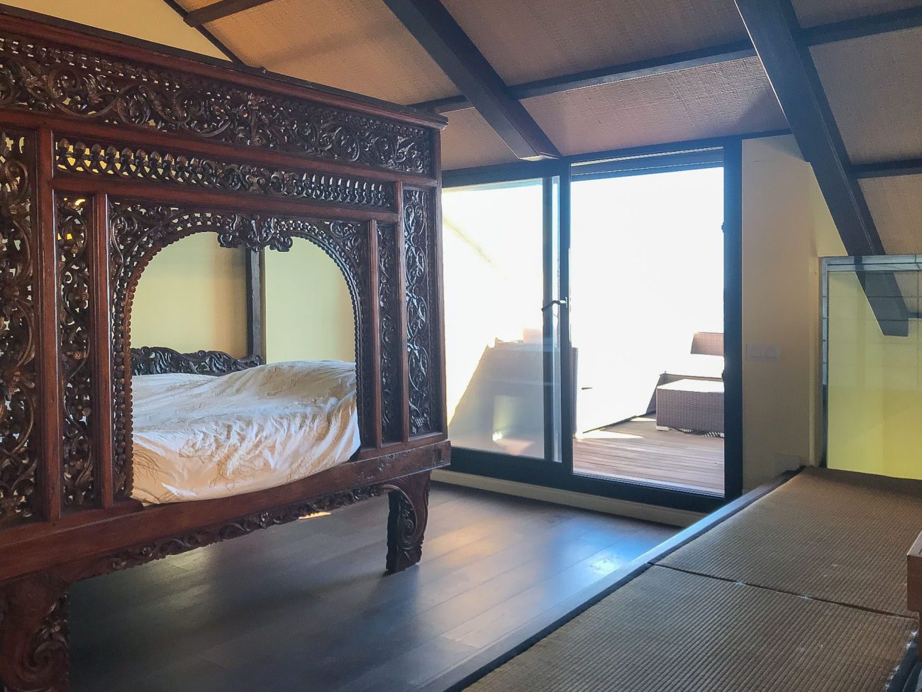 Exclusivo ático dúplex a orilla del mar
