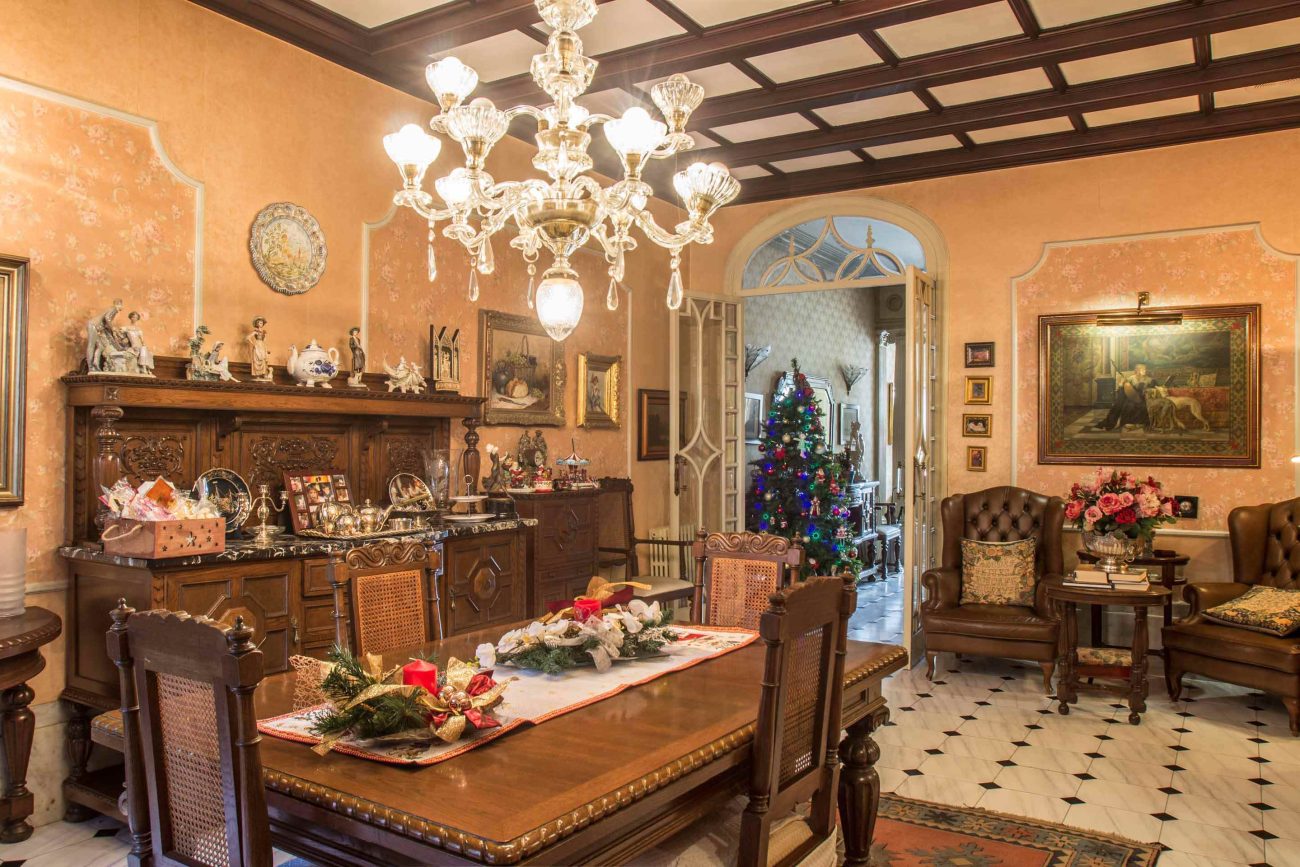 Casa de estilo colonial en Premia de Mar