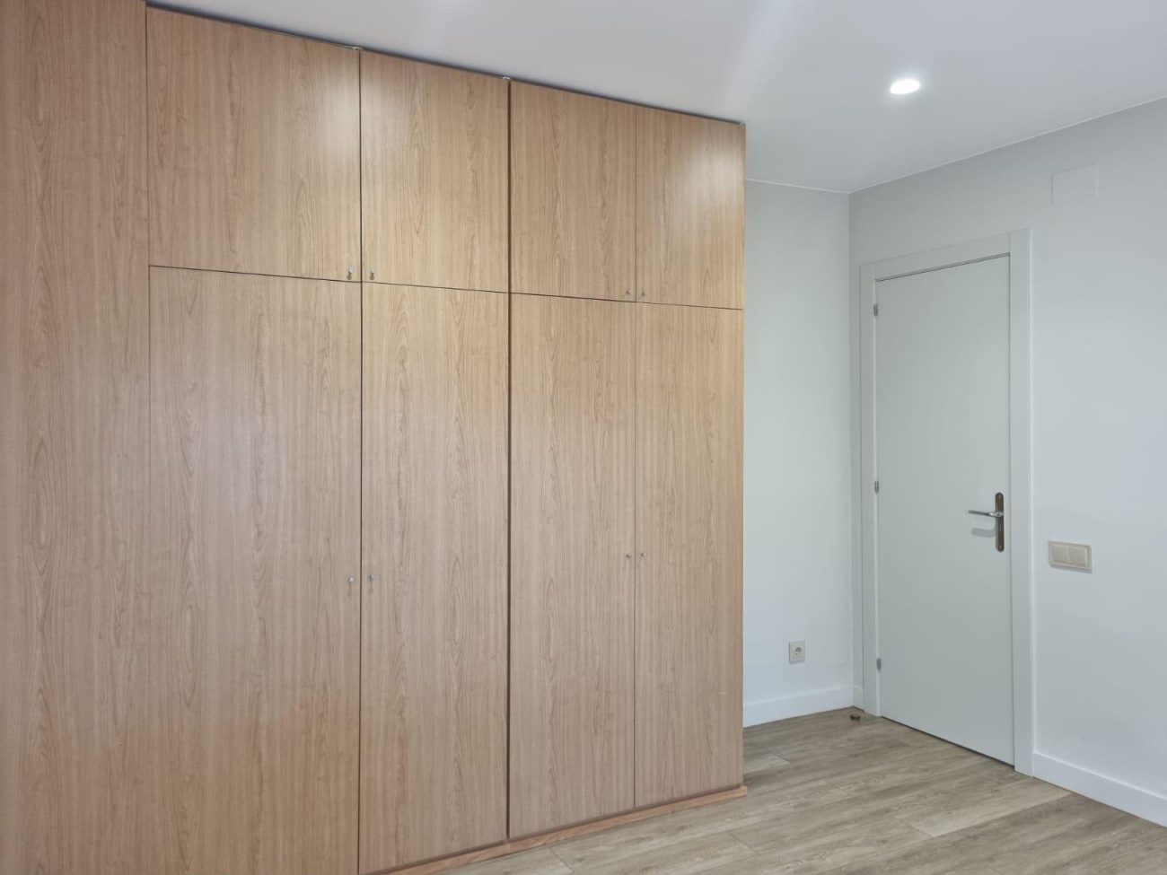 Gran jardín privado en Castelldefels Playa