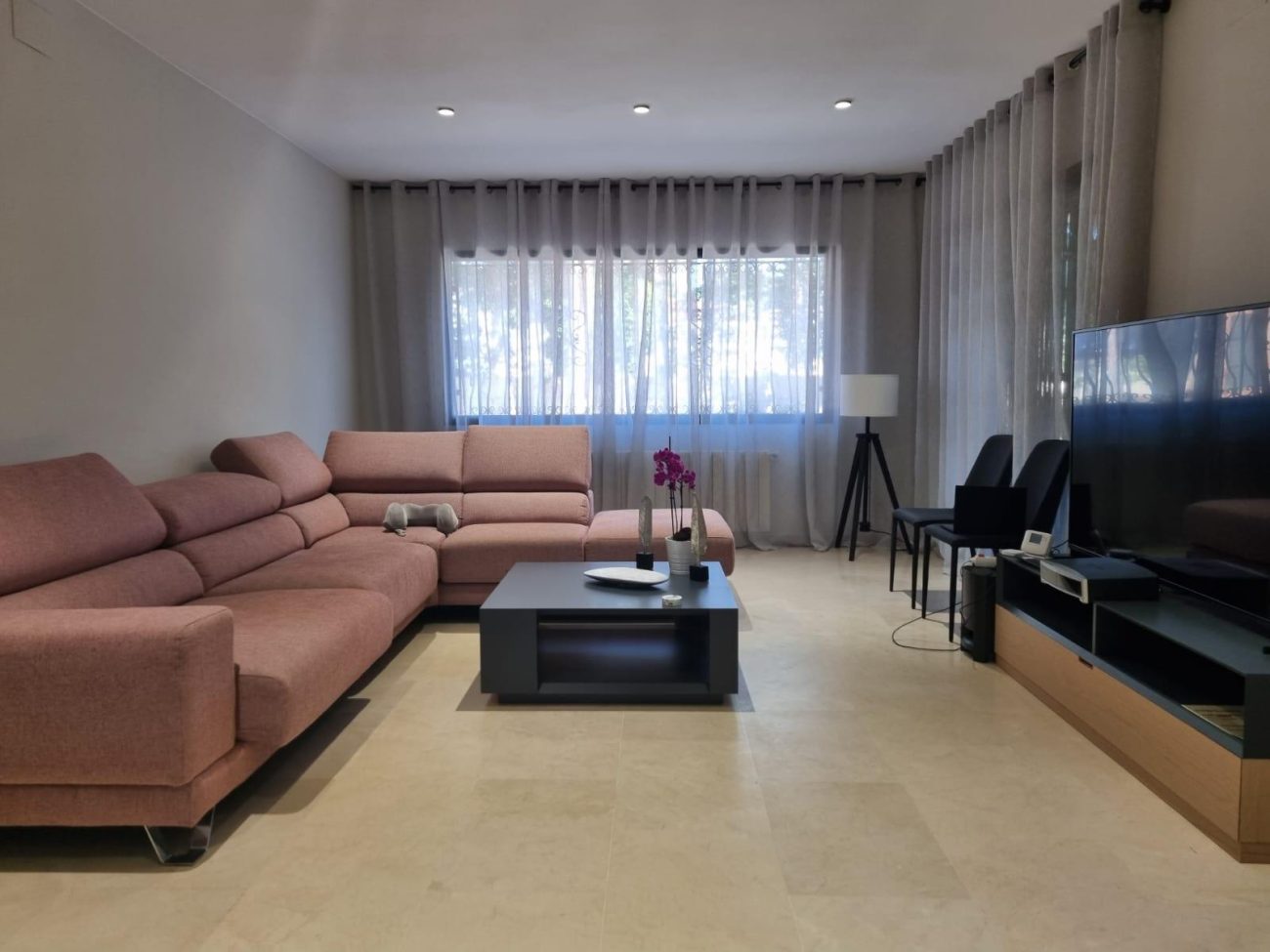 Gran jardín privado en Castelldefels Playa