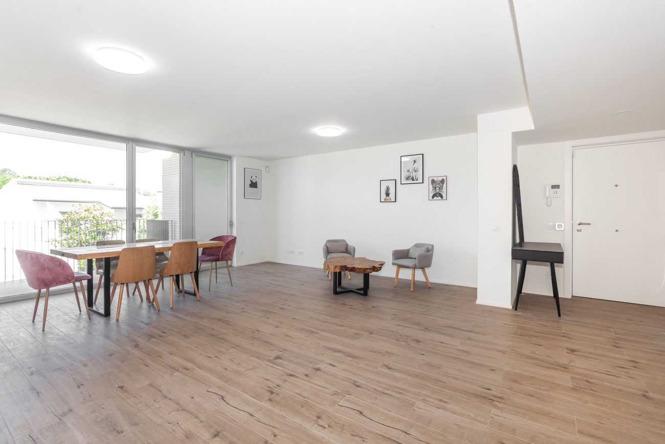 Dos apartamentos nuevos combinados en uno