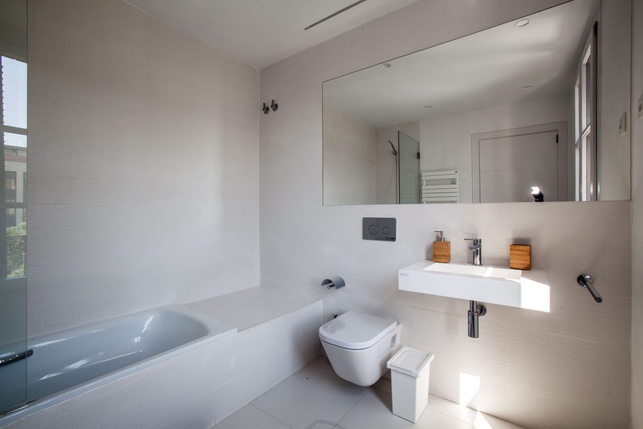 ESPECTACULAR PISO EN FINCA SEÑORIAL EN PLENO CENTRO DE BARCELONA