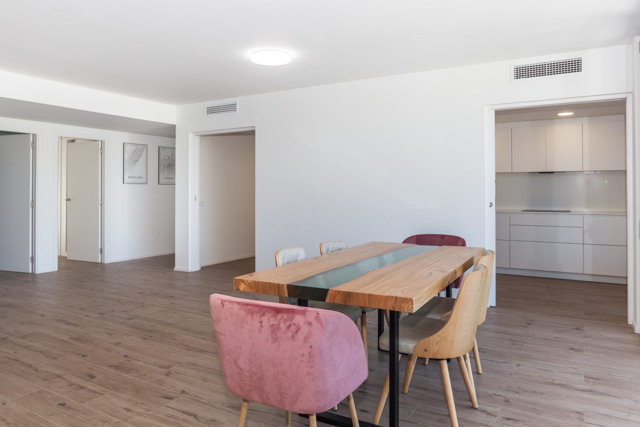 Dos apartamentos nuevos combinados en uno