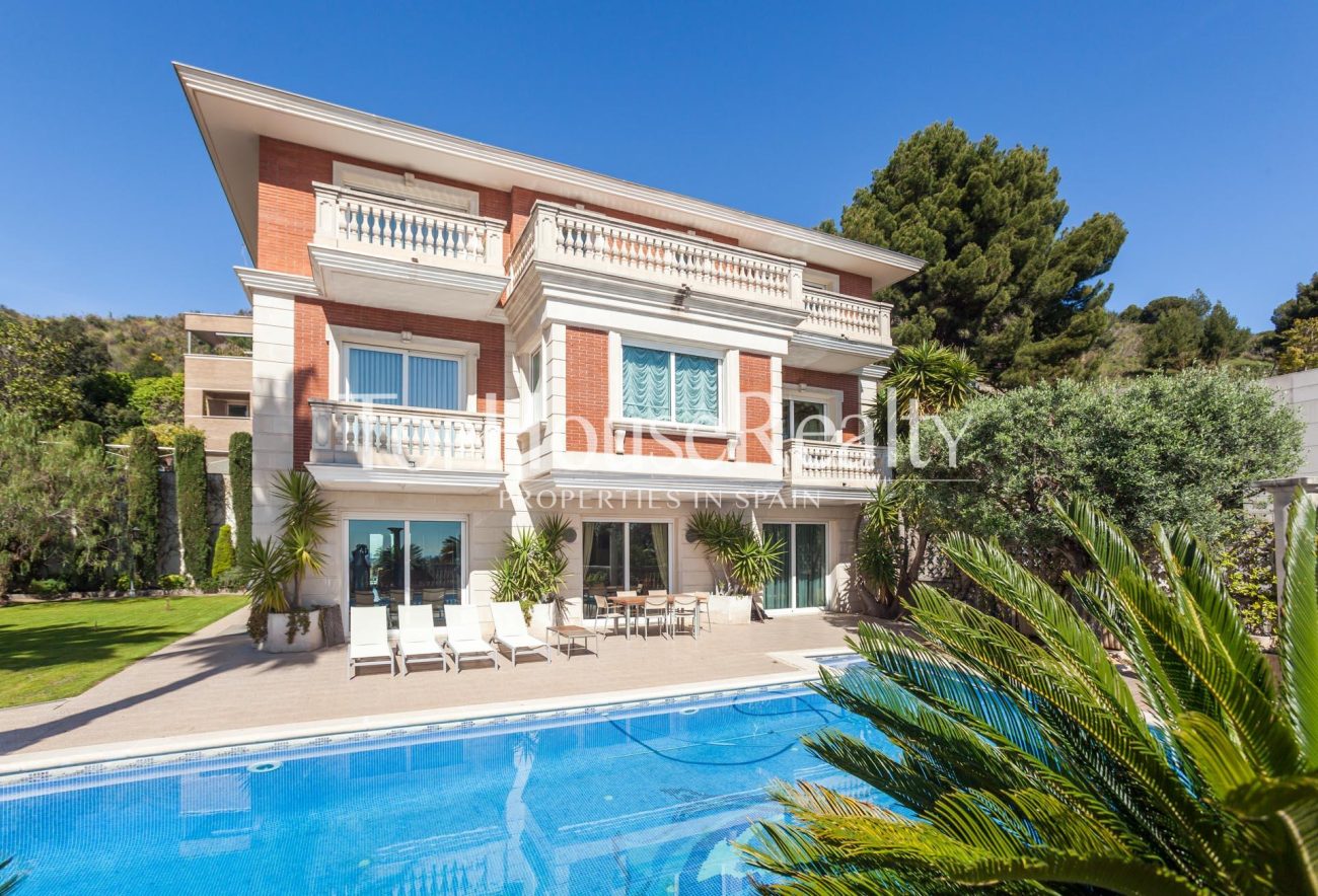 Espectacular casa en el barrio de Pedralbes con vistas panorámicas