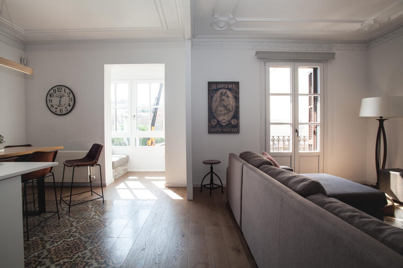 ESPECTACULAR PISO EN FINCA SEÑORIAL EN PLENO CENTRO DE BARCELONA