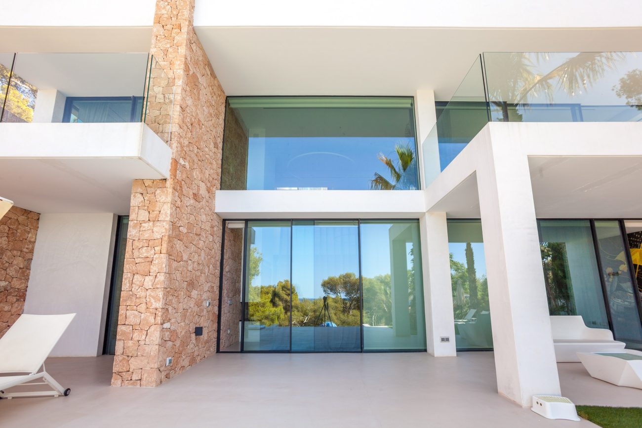Un Refugio de Esplendidez en Castelldefels