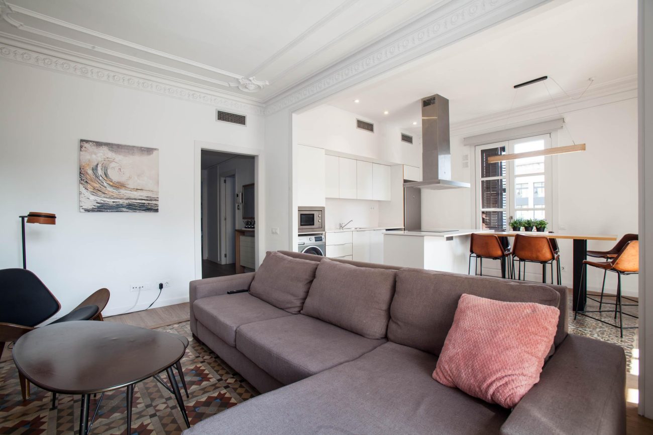 ESPECTACULAR PISO EN FINCA SEÑORIAL EN PLENO CENTRO DE BARCELONA
