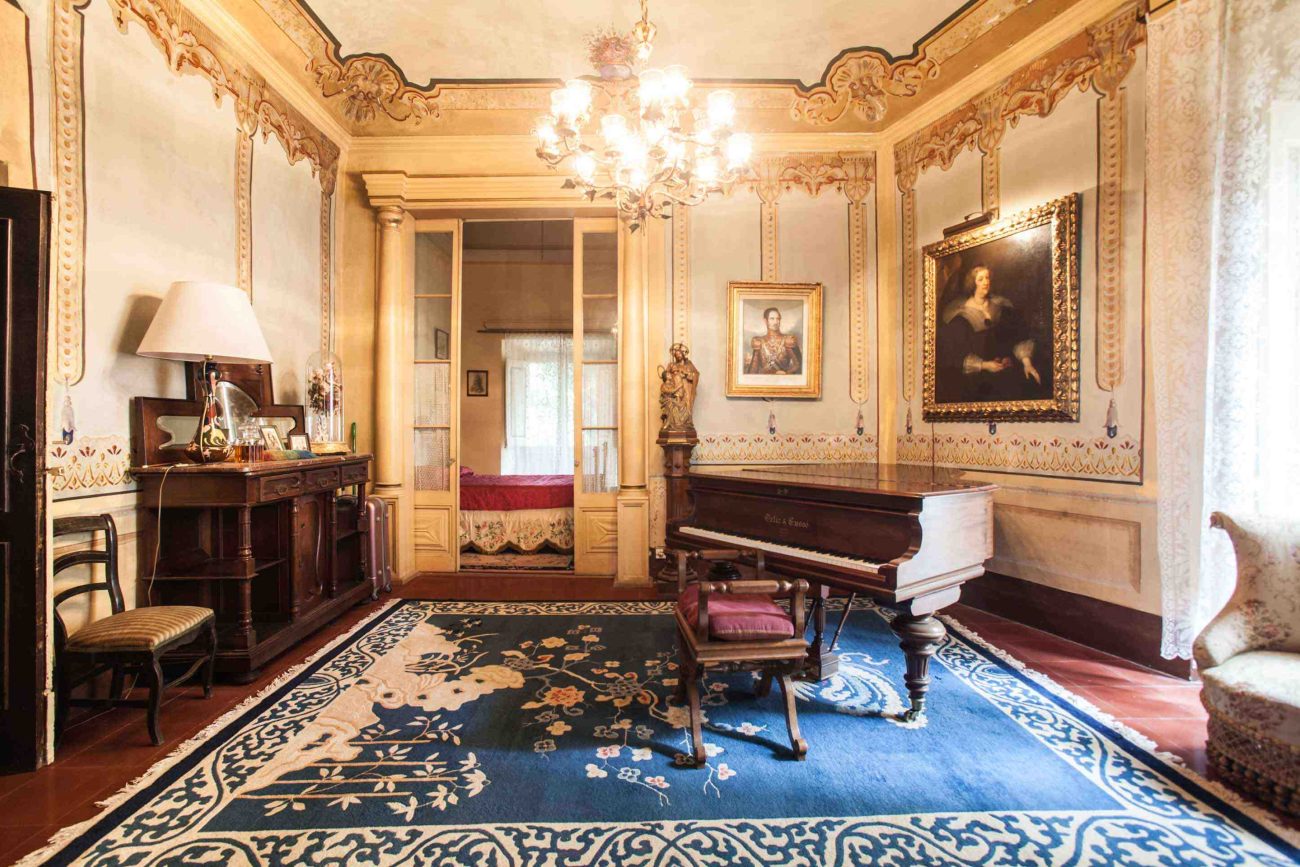 Palacete señorial del siglo XVII en el Emporda