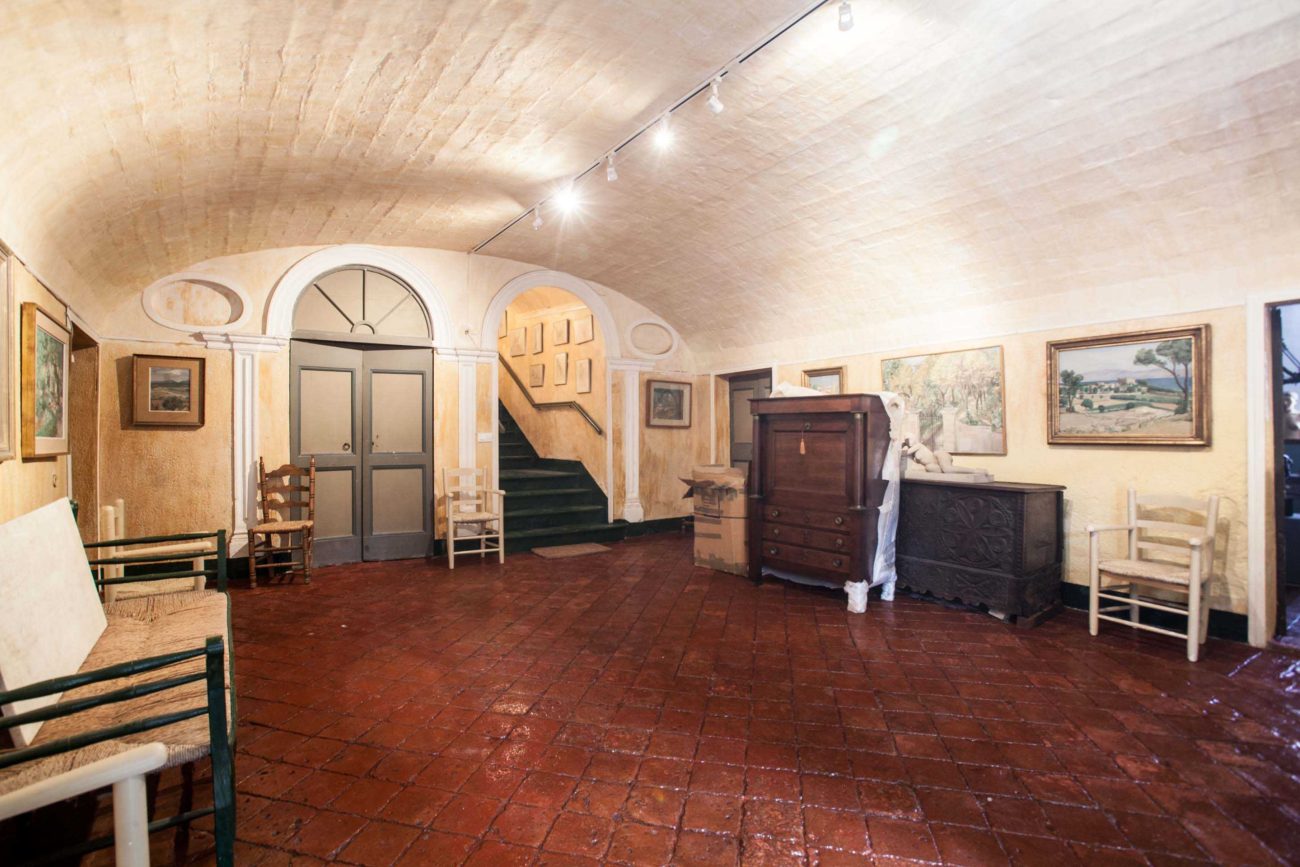 Palacete señorial del siglo XVII en el Emporda